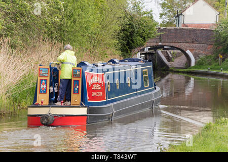 Ein 15-04 nähern Astwood Schloss am Worcester und Birmingham Canal, Astwood, Worcestershire, England, Großbritannien Stockfoto