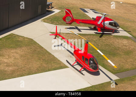MELBOURNE, Victoria, Australien - 13.01.2013: zwölf Apostel HUBSCHRAUBER AM BODEN Great Ocean Road Victoria Australien. Stockfoto