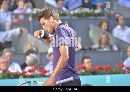 Madrid, Spanien. 10. Mai, 2019. Tennis: 2019 Mutua Madrid Open Tennisturnier - Individuelle, Männer, Viertelfinale - Roger Federer (SUI) vs Dominic Thiem (AUT). Dominic Thiem. Caja Magica, Madrid, Spanien. Credit: EnriquePSans/Alamy leben Nachrichten Stockfoto