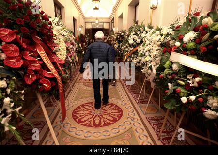 Madrid, Spanien. 10. Mai, 2019. Madrid, Spanien; 10/05/2019. Alfredo Pérez Rubalcaba (1952-2019) Madrid, Spanien, dass die Arbeit als Generalsekretär der PSOE und der Vizepräsident der Regierung war, auch ein Minister für Inneres und Bildung, diese starb Freitag, nachdem er einen Schlaganfall. Credit: Juan Carlos Rojas/Picture Alliance | Verwendung weltweit/dpa/Alamy leben Nachrichten Stockfoto