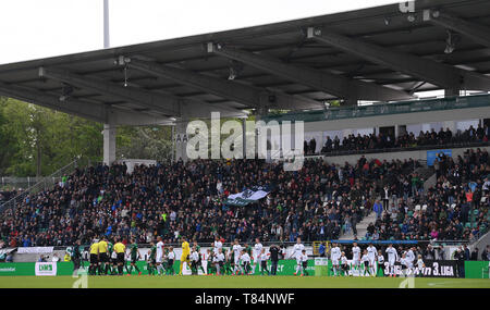 Münster, Deutschland. 11. Mai, 2019. Beide Mannschaften anreisen. GES/Fußball/3. Liga: Preussen Muenster - Karlsruher SC, 11.05.2019 Fußball: 3. Liga: Preussen Muenster vs Karlsruher SC, Muenster, Mai 11, 2019 | Verwendung der weltweiten Kredit: dpa/Alamy leben Nachrichten Stockfoto