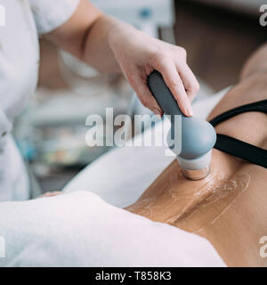 Physiotherapie Ultraschall Stockfoto