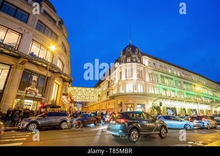 Frankreich, Paris, der Bon Marche Kaufhaus in der Weihnachtszeit Stockfoto