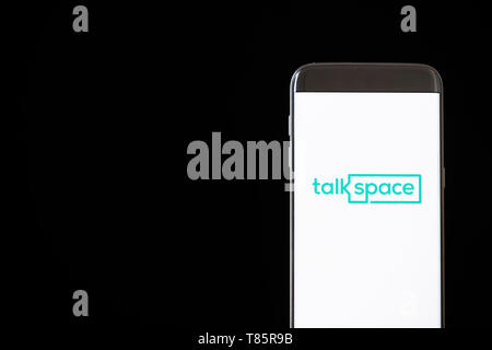 Bild von Talkspace App auf einem Smartphone auf schwarzem Hintergrund Stockfoto