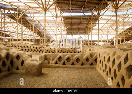 Chan Chan Archäologische Zone (PRÄKOLUMBIANISCHE Chimu-kultur) in der Nähe von Trujillo in Peru Stockfoto