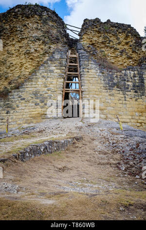 Seite Eingang Kuélap Festung in der Provinz Chachapoyas, Peru Stockfoto