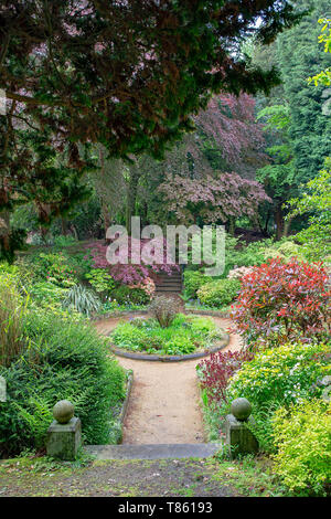 Reich verzierte Sunken Garden an denzell Haus und Gärten, Dunham Rd, Bowdon, Trafford, Greater Manchester Stockfoto