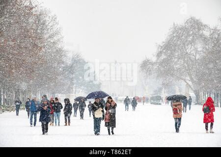 Frankreich, Paris, Jardin des Tuileries unter dem Schnee Stockfoto