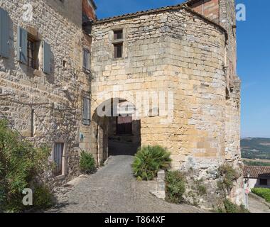 Frankreich, Tarn, Cordes sur Ciel, mittelalterliche Tor, Porte du Sieger Coupe 13. Jahrhundert Stockfoto