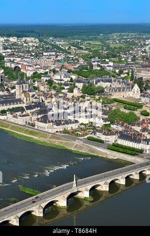 Frankreich, Maine et Loire, Loire-Tal UNESCO Weltkulturerbe, Blois und seine Castel (Luftbild) Stockfoto