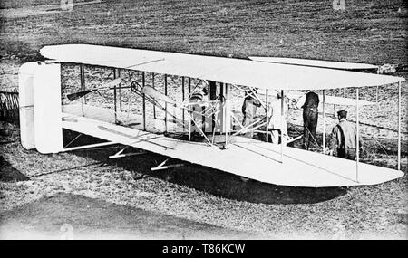 Der Wright Flyer III. Der Wright Flyer III war das dritte angetriebene Flugzeug der Brüder Wright, während des Winters von 1904-05 gebaut. Orville Wright den ersten Flug mit es am 23. Juni 1905. Stockfoto