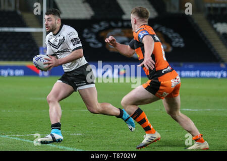 10. Mai 2019, kcom Stadion, Hull, England; Coral Challenge Cup 2019, Runde 6, Rumpf FC vs Castleford Tiger; Jake Connor (14) von Hull FC läuft mit dem Ball Credit: David Grieben/News Bilder Stockfoto