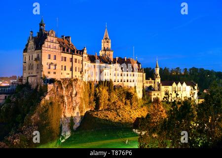 Deutschland, Baden-Württemberg, Oberschwaben (Schwäbische Alb), Sigmaringen, Sigmaringen Schloss, Burg Hohenzollern, der königlichen Residenz und Verwaltungssitz der Fürsten von Hohenzollern-Sigmaringen Stockfoto