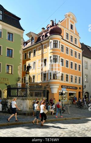 Deutschland, Bayern, Oberpfalz, Regensburg, historischen Zentrum als Weltkulturerbe von der UNESCO, Domplatz Stockfoto