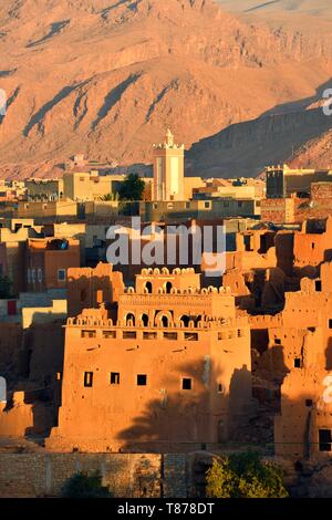 Marokko, Sous-Massa-Draa Region, hoher Atlas, (Todgha) Todra-Tal, Oasis und Palm Grove von Tineghir Stockfoto