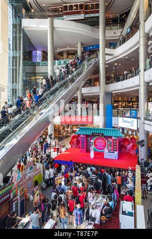 Thailand, Bangkok, Sukhumvit, Stift 21 Shopping Mall, Chinesische Neujahrskonzert Stockfoto