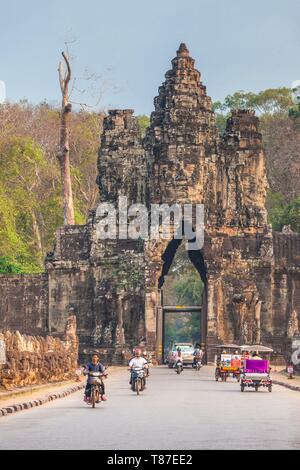 Kambodscha, Angkor, Angkor Thom, South Gate, Dawn Stockfoto