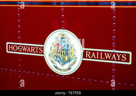 FLORIDA, USA - März 7, 2019 - Universal Studios, Florida, King's Cross Station der Hogwarts Express in die Winkelgasse Stockfoto