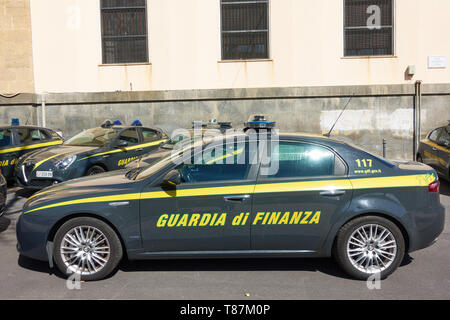 Catania, Italien - 16. März 2019: Italienische finanzielle Guard Auto (Guardia di Finanza) in Catania, Sizilien Stockfoto