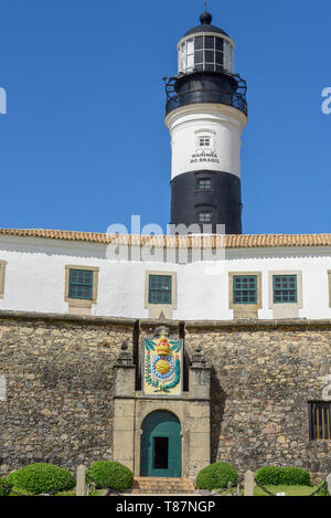 Die historische Farol da Barra Barra (Leuchtturm) in Salvador Bahia in Brasilien Stockfoto