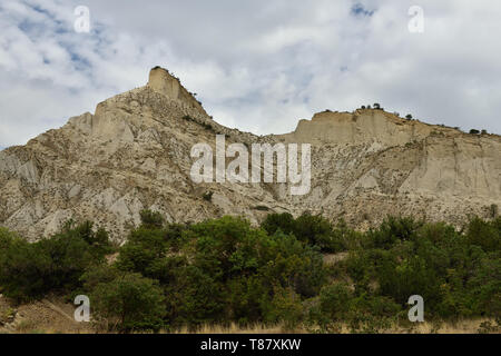 Nationalpark Vashlovani die trockensten Wüsten in Georgien. Panoramablick auf Berge und Schluchten in kachetien Georgien. Stockfoto