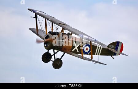 1918 Sopwith Camel (Reproduktion) durchführen bei shuttleworth Saison Premiere am 5. Mai 2019 Stockfoto