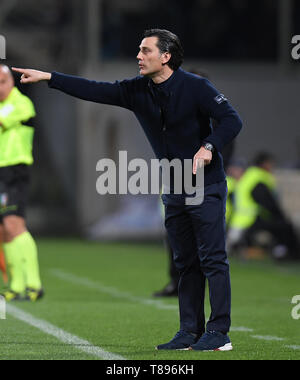 Florenz, Italien. 11. Mai, 2019. Die Fiorentina Haupttrainer Vincenzo MONTELLA reagiert während einer Serie ein Fußballspiel zwischen Fiorentina und AC Mailand in Florenz, Italien, Mai. 11., 2019. Fiorentina verloren 0-1. Credit: Alberto Lingria/Xinhua/Alamy leben Nachrichten Stockfoto