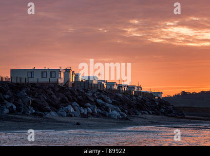 Garryvoe, Cork, Irland. 12. Mai 2019. Einen schönen Mai Morgen mit Blick auf den Strand für die Mobilheime in Garryvoe, Co.Cork. Quelle: David Creedon/Alamy leben Nachrichten Stockfoto