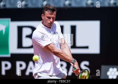 Rom, Italien. 12. Mai 2019. Nikoloz Basilashvili (GEO) in Aktion während der Match gegen Marton Fucsovics (HUN) während Internazionali BNL D'Italia Italian Open auf dem Foro Italico, Rom, Italien Am 12. Mai 2019. Foto von Giuseppe Maffia. Credit: UK Sport Pics Ltd/Alamy leben Nachrichten Stockfoto