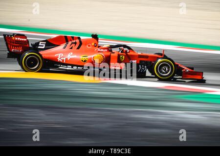 Barcelona, Spanien. 12. Mai 2019. SEBASTIAN VETTEL (GER) vom Team Ferrari treibt in seinem SF 90 Während der Spanischen GP am Circuit de Catalunya Credit: Matthias Oesterle/Alamy leben Nachrichten Stockfoto