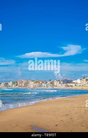 Italien, Sizilien, Scoglitti, kleines Fischerdorf und searesort an der Südküste, Strand Lanterna Stockfoto