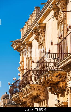 Italien, Sizilien, Noto, UNESCO-Weltkulturerbe, Palazzo Villadorata Nicolaci di Stockfoto