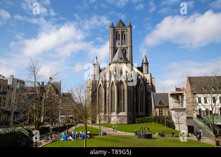 Die Kirche von San NicolÃ¡s ist eine der ältesten und bedeutendsten Denkmäler der Stadt Gent, Belgien. Sein Bau begann Anfang Stockfoto