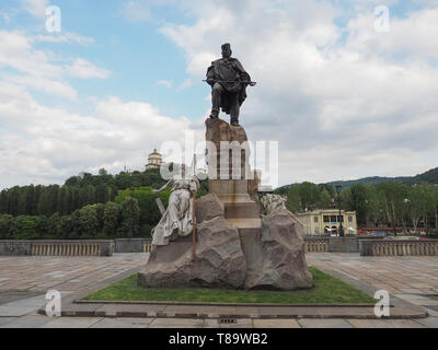 TURIN, Italien - ca. Mai 2019: Denkmal für Giuseppe Garibaldi Stockfoto