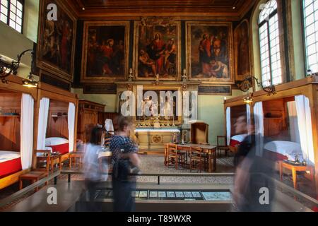 Frankreich, Cote d'Or, Beaune, die st-Hughes Zimmer der Hospices de Beaune oder Hotel Dieu de Beaune ist ein ehemaliges Krankenhaus aus dem fünfzehnten Jahrhundert, heute ein Museum, in Beaune in Burgund, der Gründung von Kanzler Nicolas Rolin stammt von 1443, ist im Jahr 1457 abgeschlossen. Stockfoto