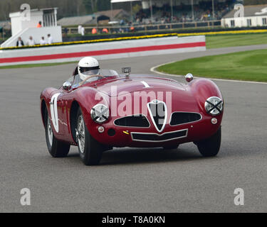 Christopher Mann, Alfa Romeo Disco Volante, Peter Collins Trophäe, Sportwagen Rennen, 1948 bis 1955, 77 Mitglieder treffen, Goodwood, West Sussex, Engla Stockfoto