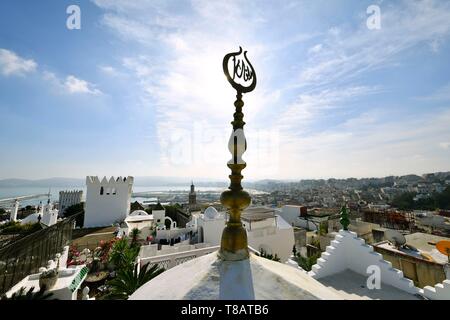 Marokko, Tanger Tetouan region, Tanger, Kasbah, Medina, Altstadt und Bucht Stockfoto