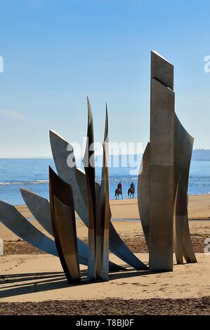 Frankreich, Calvados, Saint Laurent sur Mer, Omaha Beach, die Braves memorial Werk des Bildhauers Anilore Anilore Banon Banon Stockfoto