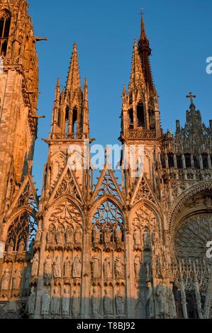 Frankreich, Seine Maritime, Rouen, Südfassade der Kathedrale Notre-Dame de Rouen Stockfoto