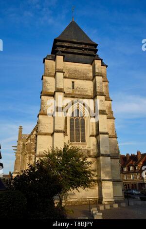 Frankreich, Calvados, Pays d'Auge, Pont l'Eveque, Kirche Saint-Michel Stockfoto