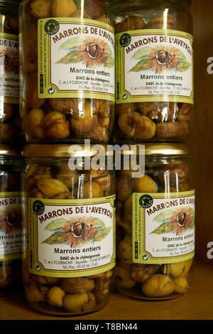 Frankreich, Aveyron, Seyrolles, Chestnut Farm, Chantal und Jean Franþois Clermont, Willkommen auf dem Bauernhof und Präsentation von Kastanien Produkte Stockfoto