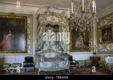 Frankreich. Versailles. 6. August 2017. Schlafzimmer Innenraum im Schloss von Versailles. Stockfoto