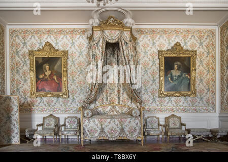 Frankreich. Versailles. 6. August 2017. Schlafzimmer Innenraum im Schloss von Versailles. Stockfoto