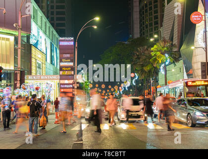 Außerhalb der Fußgängerzone Pavillon Shopping Mall, Kuala Lumpur, Malaysia Stockfoto