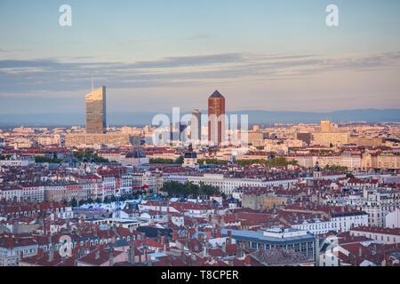 Lyon, Panorama von Basilique Notre Dame De Fourviere - Lyon, Panorama von Basilique Notre Dame De Fourviere Stockfoto
