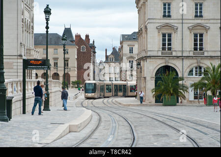 Orleans, Straßenbahn, 2012-07-10°B Cathedrale (4) Stockfoto