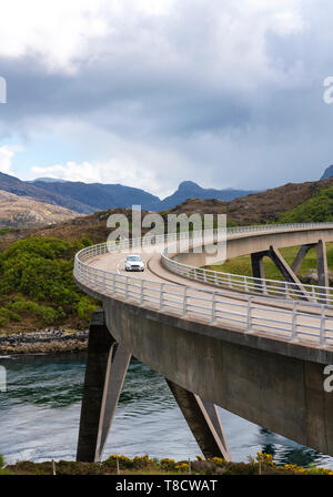 Kylesku Brücke an der Nordküste 500 Autowanderstraße in Sutherland, Highland, Schottland, UK Stockfoto