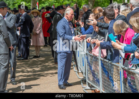 Hyde Park, London, UK. 12. Mai 2019. Seine Königliche Hoheit der Prinz von Wales besucht die kombinierten Kavallerie Alte Kameraden Verband jährliche Parade und Service. Stockfoto