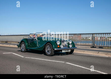 Green 1999 90s Nineties Morgan 4/4 wird auf der Southport Seafront Promenade, Großbritannien gefahren Stockfoto