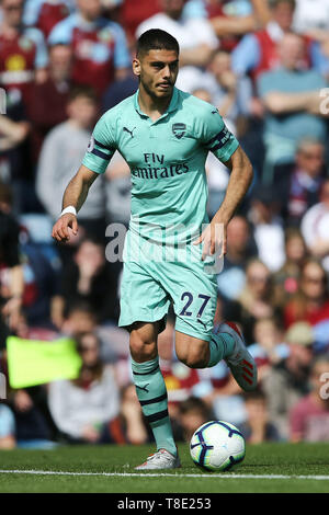 Burnley, Großbritannien. 12. Mai 2019. Konstantinos Mavropanos von Arsenal in Aktion. Premier League match, Burnley v Arsenal in Turf Moor in Burnley, Lancashire am Sonntag, den 12. Mai 2019. Dieses Bild dürfen nur für redaktionelle Zwecke verwendet werden. Nur die redaktionelle Nutzung, eine Lizenz für die gewerbliche Nutzung erforderlich. Keine Verwendung in Wetten, Spiele oder einer einzelnen Verein/Liga/player Publikationen. Credit: Andrew Orchard sport Fotografie/Alamy leben Nachrichten Stockfoto